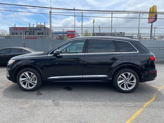 2021 Audi Q7 Premium Plus