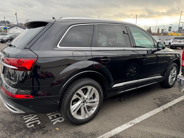 2021 Audi Q7 Premium Plus