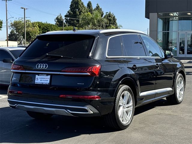 2021 Audi Q7 Premium Plus