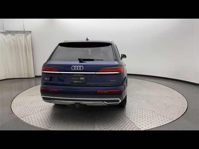 2021 Audi Q7 Premium Plus