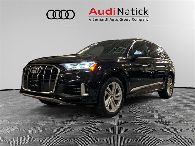 2021 Audi Q7 Premium Plus