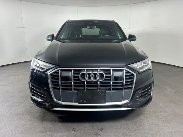 2021 Audi Q7 Premium Plus