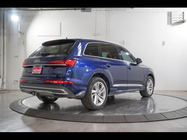 2021 Audi Q7 Premium Plus