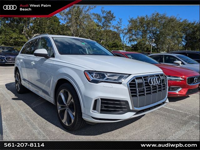 2021 Audi Q7 Premium Plus