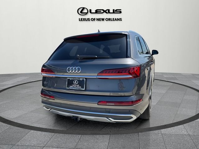 2021 Audi Q7 Premium Plus