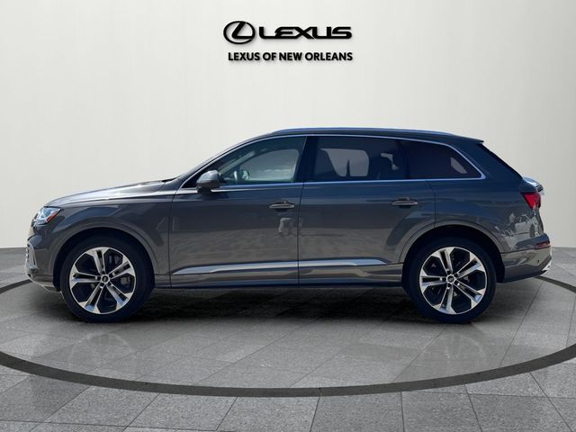 2021 Audi Q7 Premium Plus