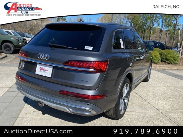 2021 Audi Q7 Premium Plus