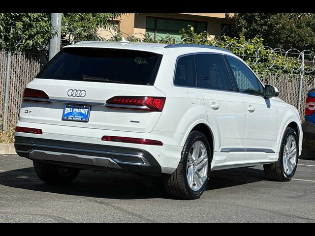 2021 Audi Q7 Premium Plus