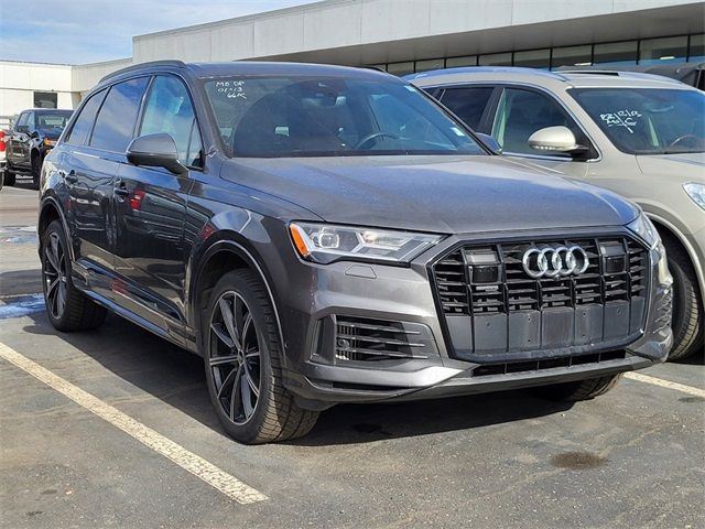 2021 Audi Q7 Premium Plus