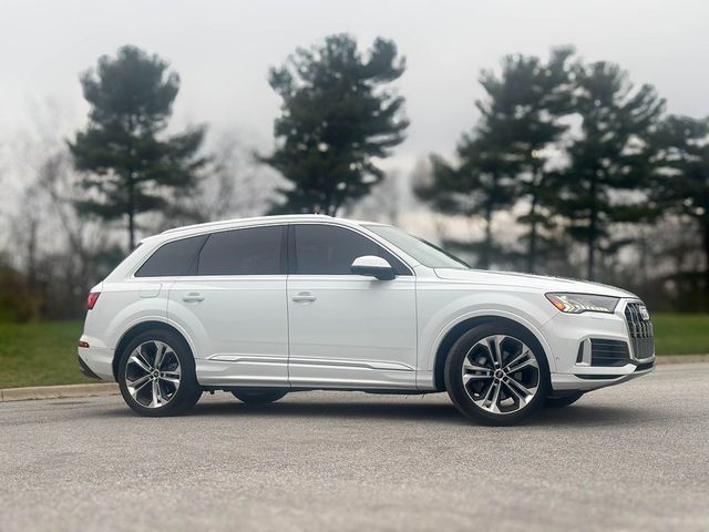 2021 Audi Q7 Prestige