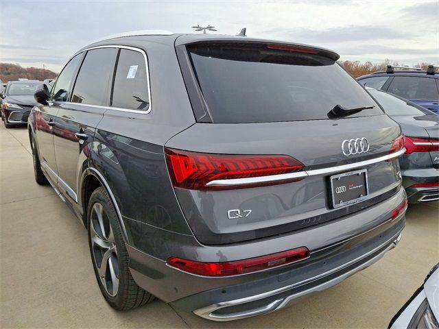 2021 Audi Q7 Prestige