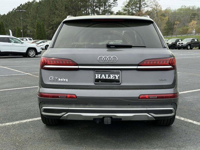 2021 Audi Q7 Prestige