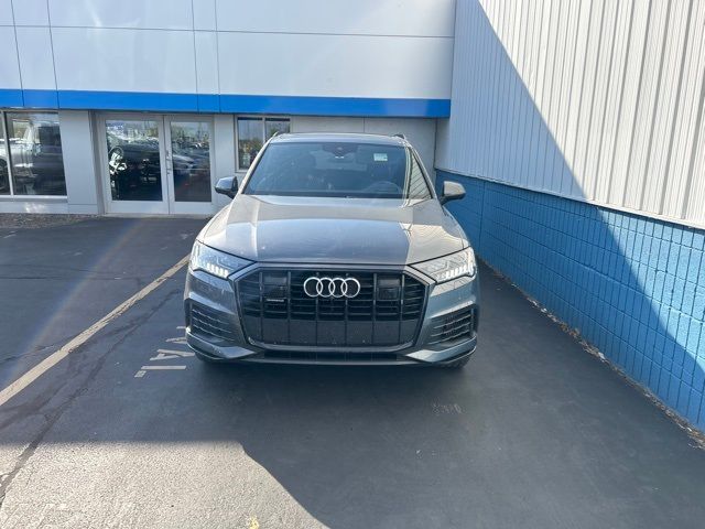 2021 Audi Q7 Prestige