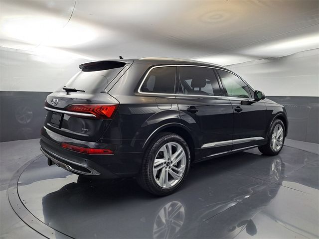 2021 Audi Q7 Prestige