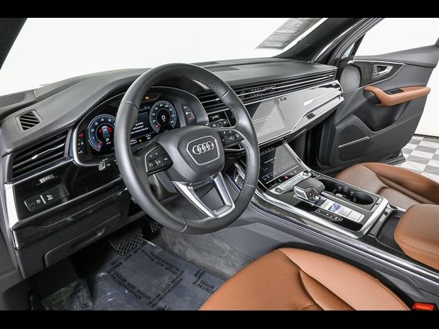 2021 Audi Q7 Prestige