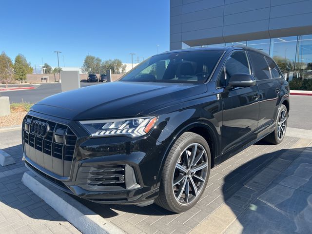 2021 Audi Q7 Prestige