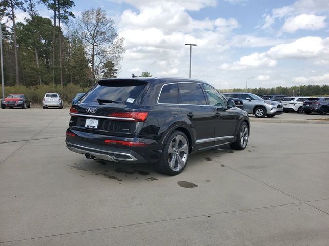 2021 Audi Q7 Prestige