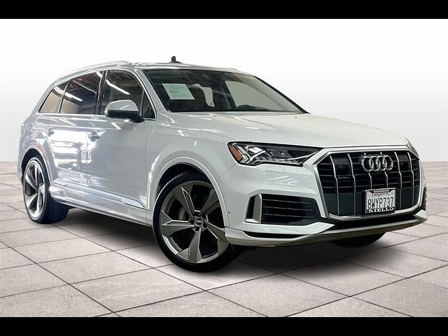 2021 Audi Q7 Prestige