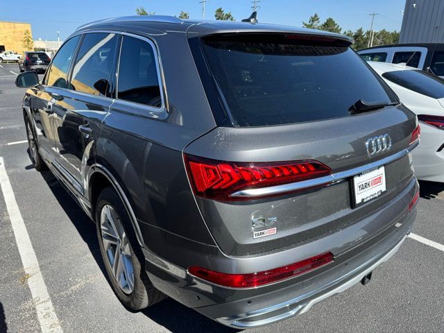 2021 Audi Q7 Premium