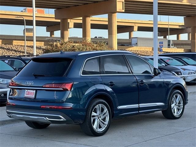 2021 Audi Q7 Premium Plus