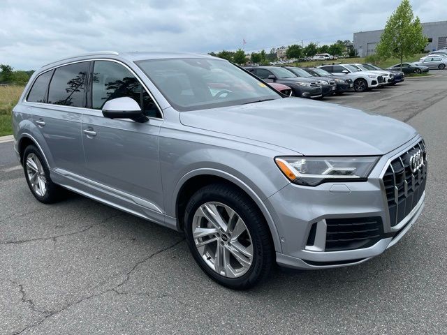 2021 Audi Q7 Premium Plus