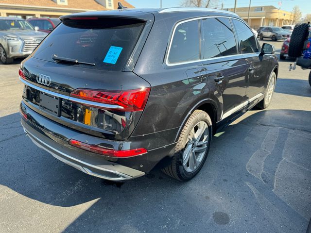 2021 Audi Q7 Premium Plus