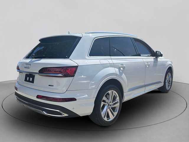 2021 Audi Q7 Premium Plus