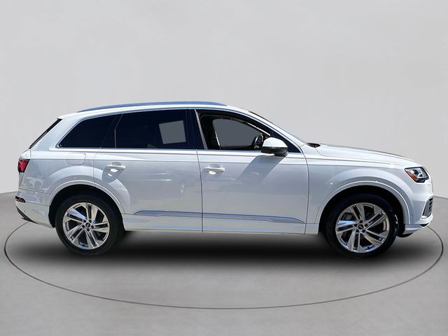 2021 Audi Q7 Premium Plus