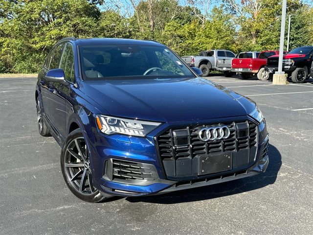 2021 Audi Q7 Prestige