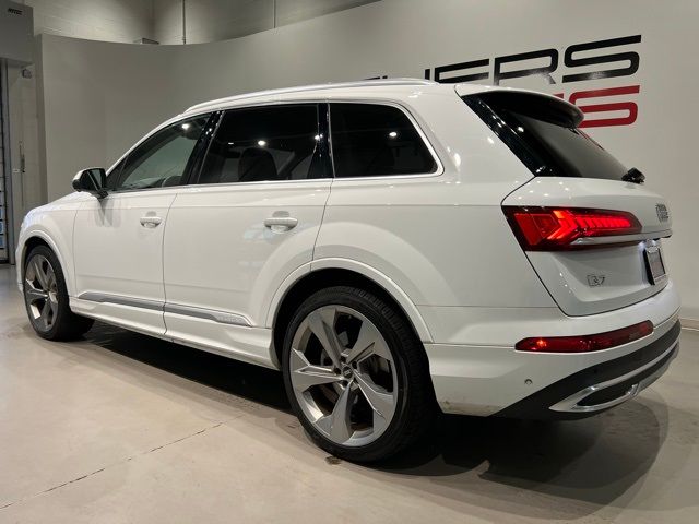 2021 Audi Q7 Prestige