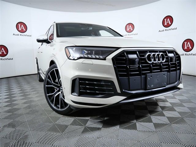 2021 Audi Q7 Prestige