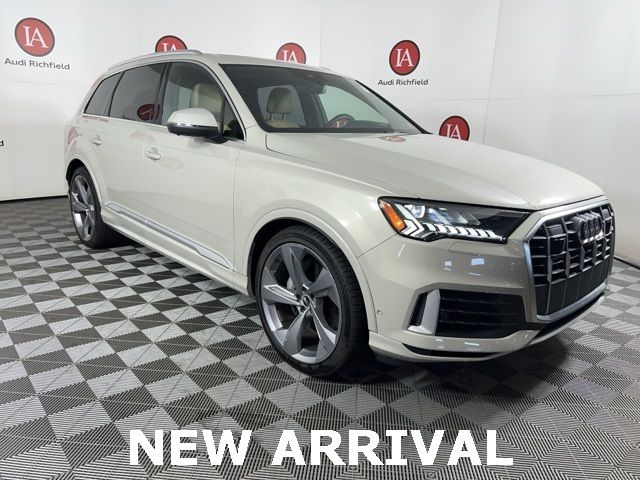 2021 Audi Q7 Prestige