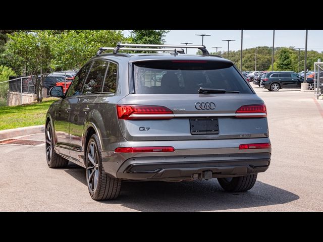 2021 Audi Q7 Prestige