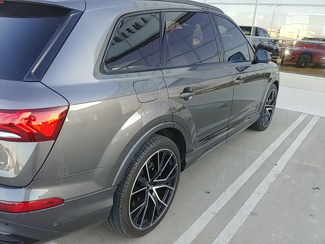 2021 Audi Q7 Prestige