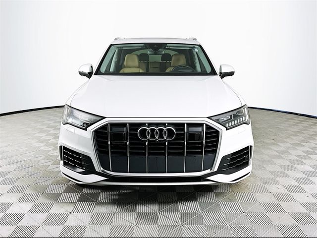 2021 Audi Q7 Prestige