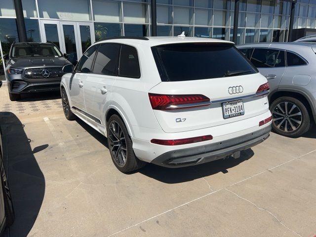 2021 Audi Q7 Prestige