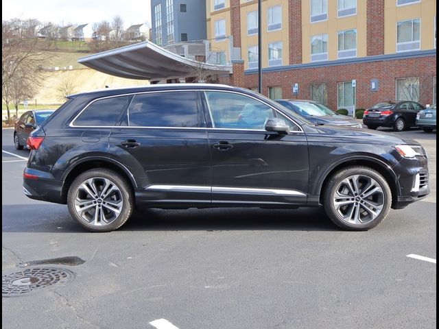 2021 Audi Q7 Prestige