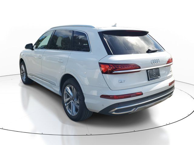 2021 Audi Q7 Premium