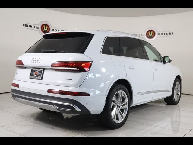 2021 Audi Q7 Premium