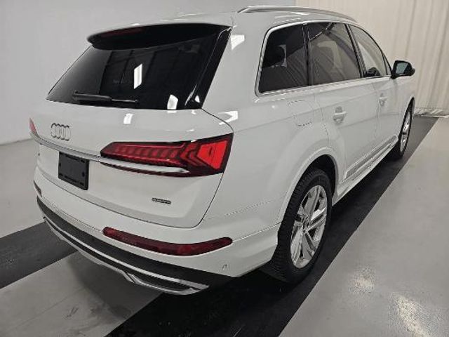 2021 Audi Q7 Premium