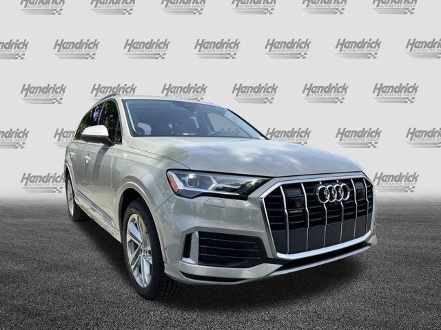 2021 Audi Q7 Premium Plus
