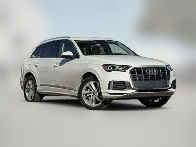 2021 Audi Q7 Premium Plus