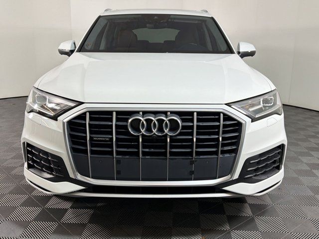 2021 Audi Q7 Premium Plus