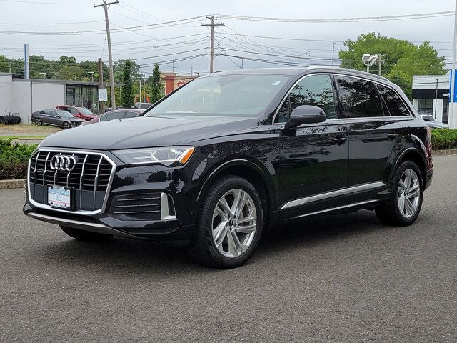 2021 Audi Q7 Premium Plus