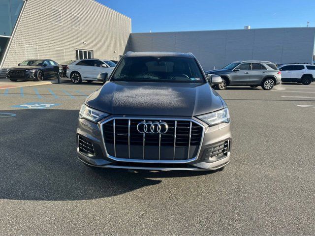 2021 Audi Q7 Premium Plus