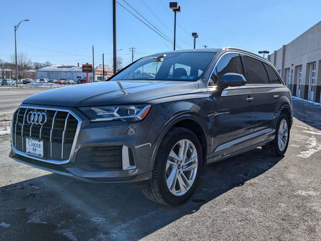 2021 Audi Q7 Premium Plus