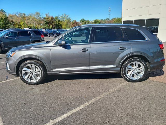 2021 Audi Q7 Premium Plus