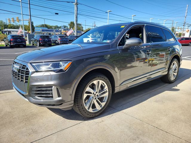 2021 Audi Q7 Premium Plus