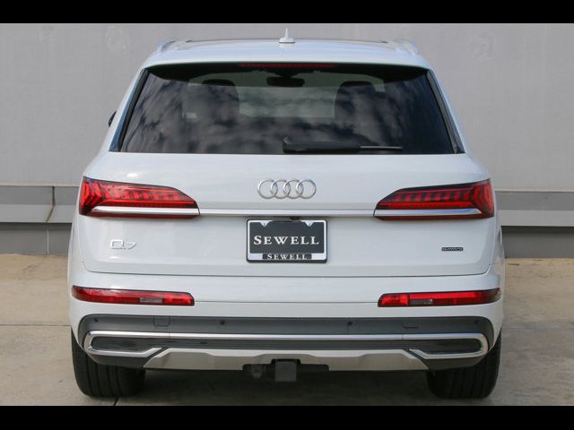 2021 Audi Q7 Premium Plus