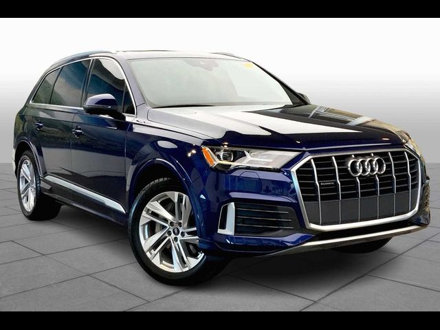 2021 Audi Q7 Premium Plus